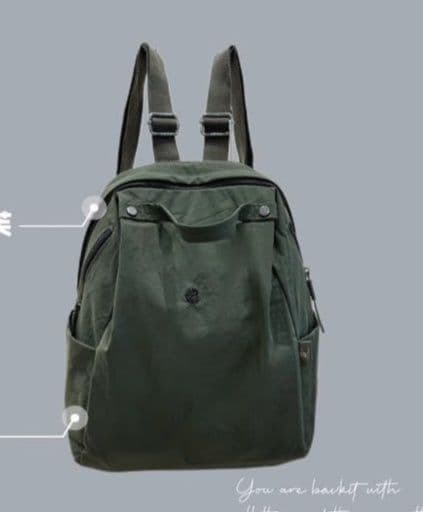 レディースリュック シンプル軽量アウトドアリュック