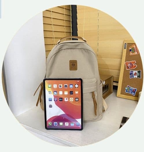 レディースリュック シンプル上品タッセル付きリュック