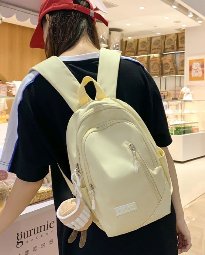 レディースリュック 可愛いぬいぐるみチャーム付き多機能バックパック