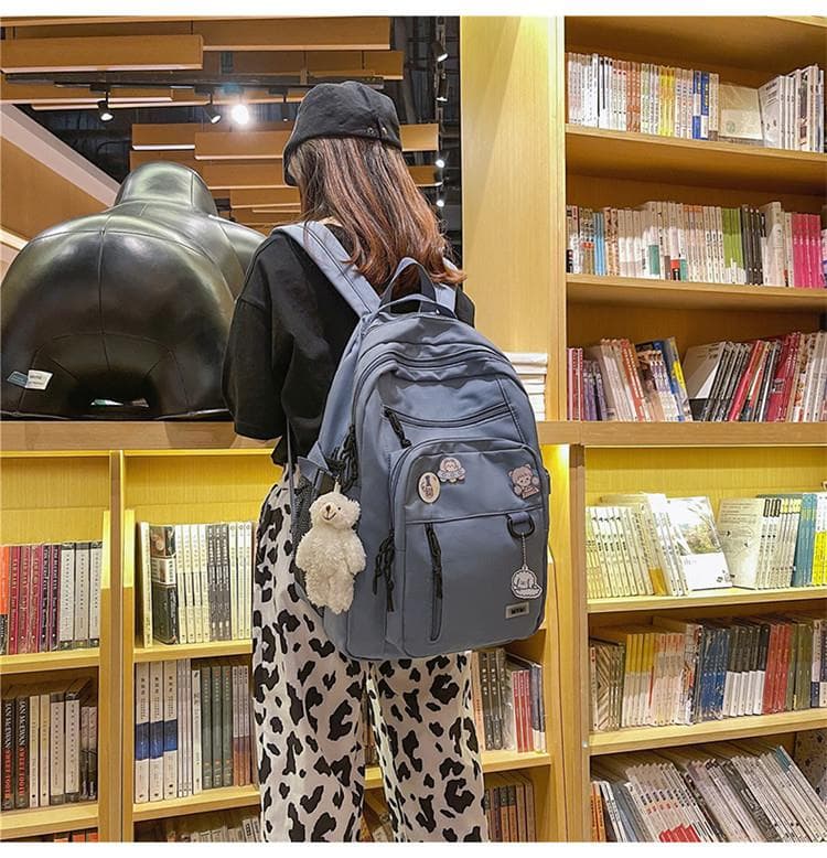 レディースリュック マルチポケット可愛いぬいぐるみ付きリュック