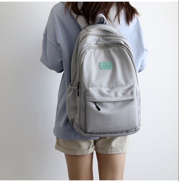 レディースリュック 優美デザイン 上品シンプルリュック